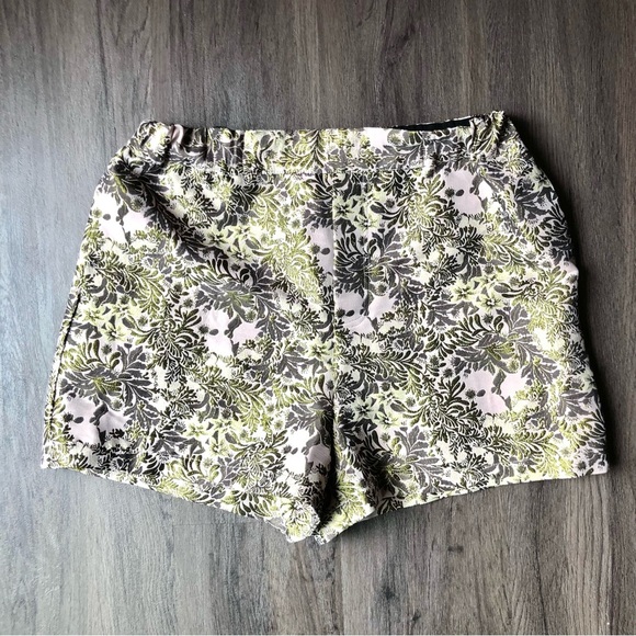Free People Shine Like a Shorty Jacquard Shorts Sz Medium Gold High Rise Pull On